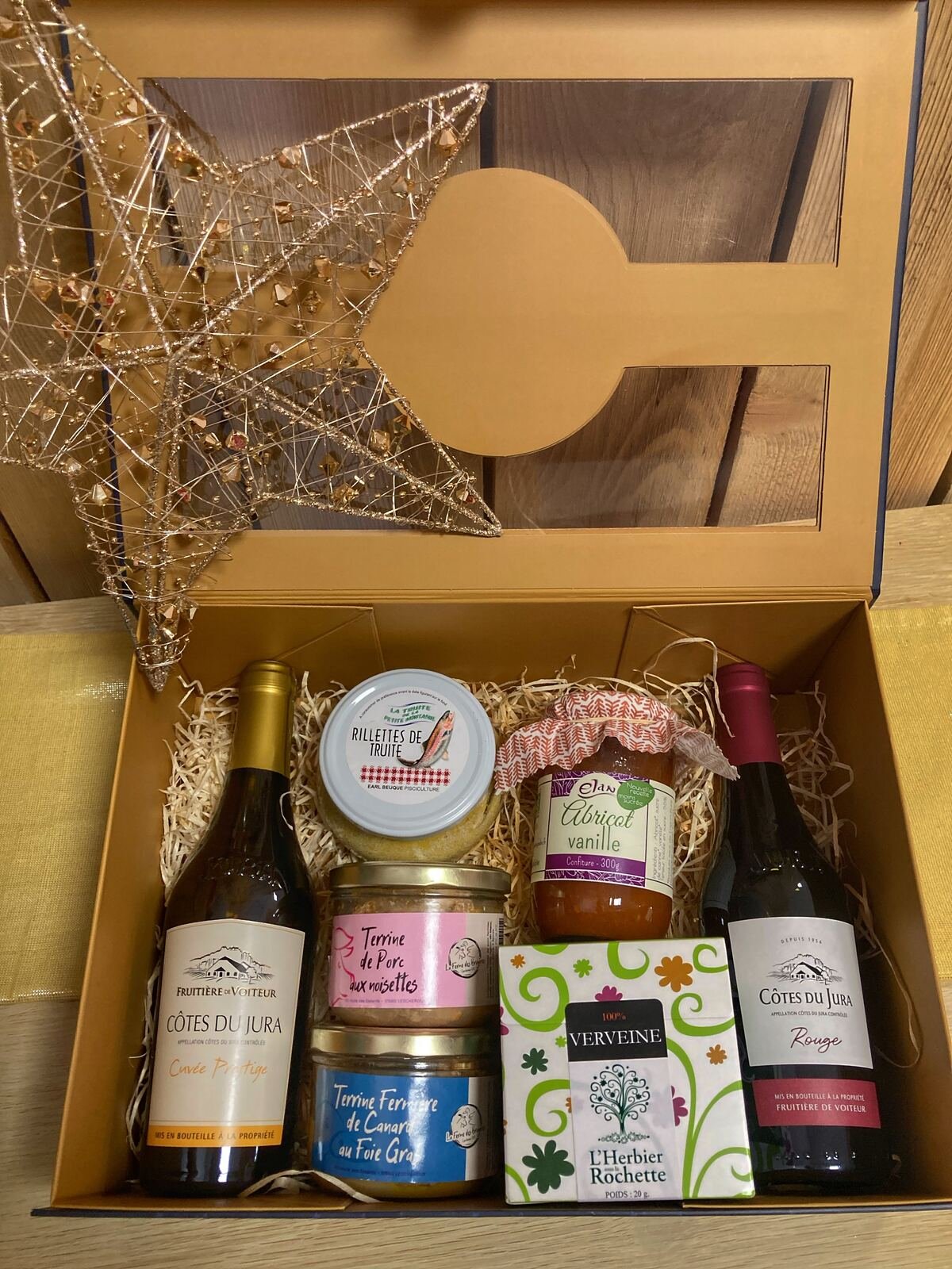 Coffret cadeau garni